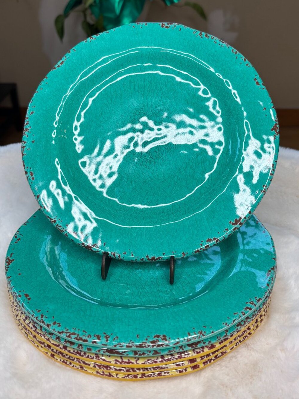 Pier 1 Imports Carmelo 6 Melamine Crackle Glaze Distressed Luncheon Plates-NWT